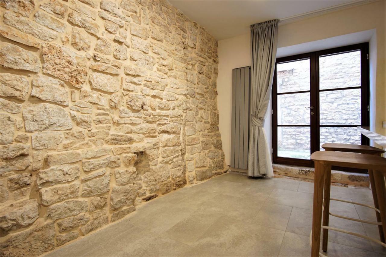 Villa Castel Bale Exterior photo